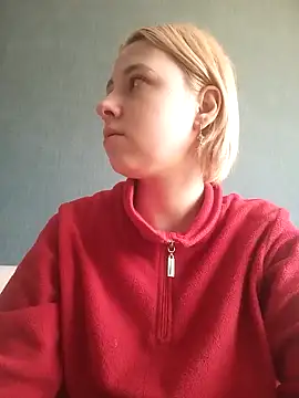 Gussie Bridie online show from 01-29-25, 09:33