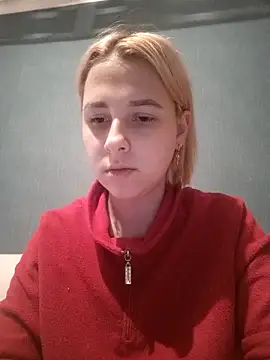 Gussie Bridie online show from 01-29-25, 02:53