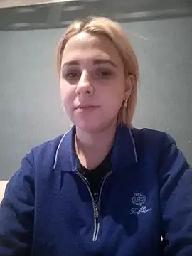 Gussie Bridie online show from 02-07-25, 02:37