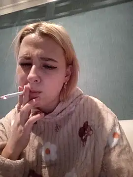 Gussie Bridie online show from 02-17-25, 02:26