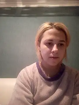 Gussie Bridie online show from 02-26-25, 06:04