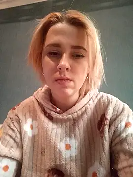 Gussie Bridie online show from 03-03-25, 02:15