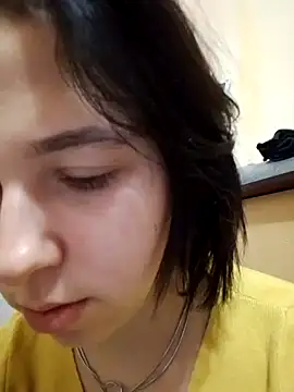 Gussie Bridie online show from 09-22-25, 03:19