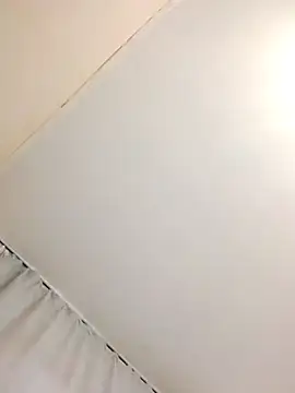 Gussie Bridie online show from 09-27-25, 03:00