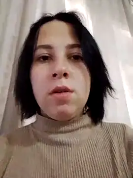 Gussie Bridie online show from 10-11-25, 04:44