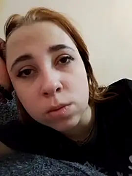 Gussie Bridie online show from 11-17-25, 04:29