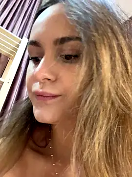 Snapshot of AllaTousNew chatting on 11-26-25, 12:22 AllaTousNew online show from 11-26-25, 12:22