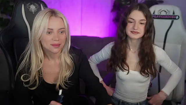 Britney054 online show from 02-21-26, 04:19