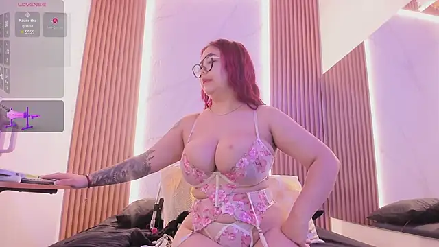 juicy led  online show from 01-23-25, 11:26