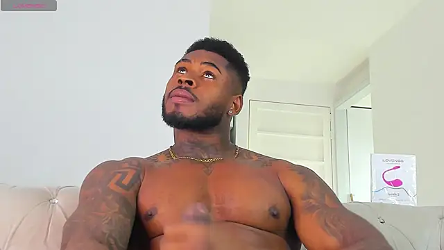 Makonneen online show from 12-18-25, 07:42