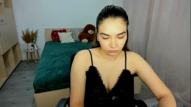 Alexa Dolly12 online show from 12-04-25, 06:55