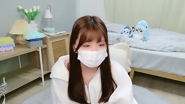 Sayuringo  online show from 10-12-25, 03:44