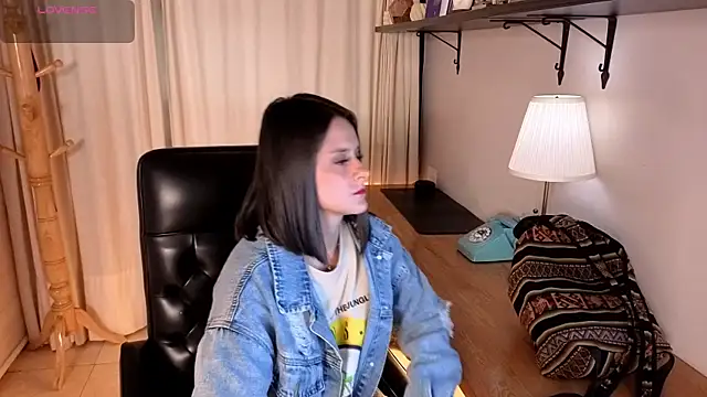 Alice milf  online show from 01-09-26, 11:13