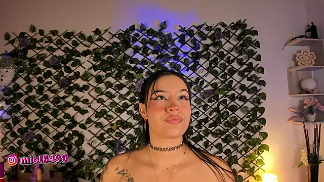 melody cute10 online show from 12-06-24, 11:47
