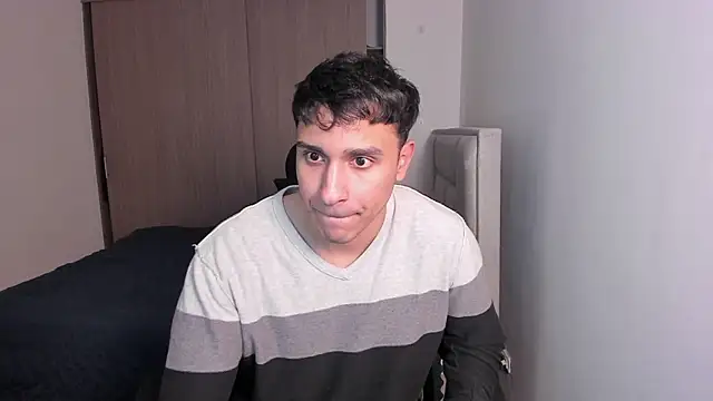 Snapshot of JayMarcos_ chatting on 12-23-24, 06:22 JayMarcos online show from 12-23-24, 06:22