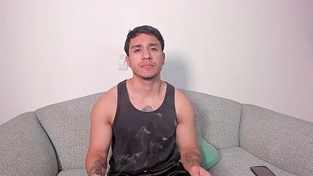 Snapshot of JayMarcos_ chatting on 01-14-25, 01:47 JayMarcos online show from 01-14-25, 01:47