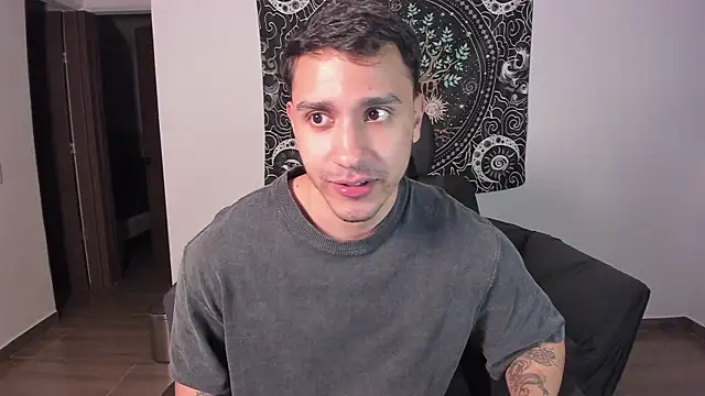 Snapshot of JayMarcos_ chatting on 01-23-25, 01:30 JayMarcos online show from 01-23-25, 01:30