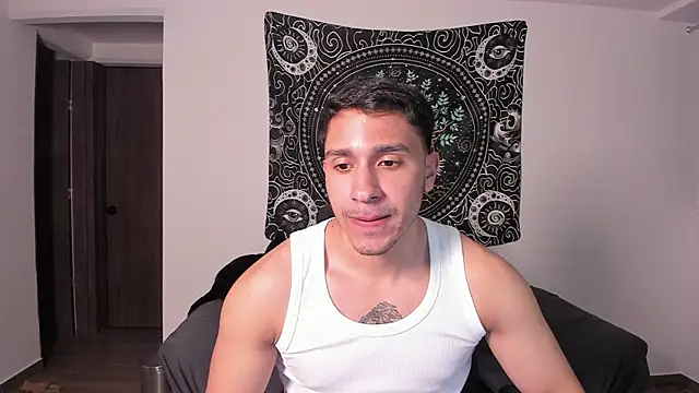 Snapshot of JayMarcos_ chatting on 01-24-25, 12:31 JayMarcos online show from 01-24-25, 12:31