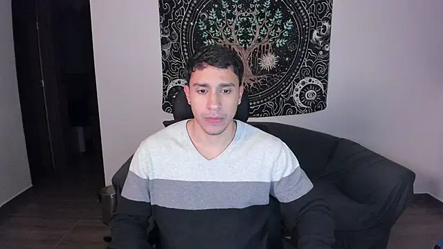 Snapshot of JayMarcos_ chatting on 02-09-25, 01:11 JayMarcos online show from 02-09-25, 01:11