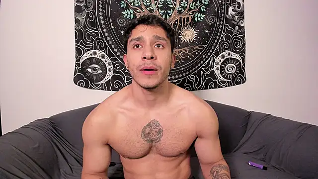 Snapshot of JayMarcos_ chatting on 02-27-25, 04:31 JayMarcos online show from 02-27-25, 04:31