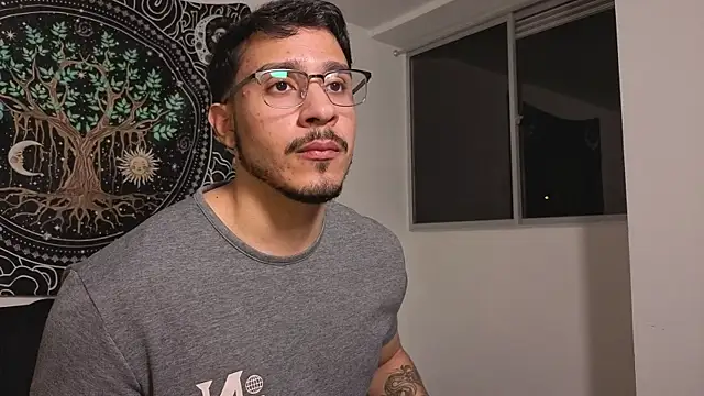 Snapshot of JayMarcos_ chatting on 09-11-25, 06:35 JayMarcos online show from 09-11-25, 06:35