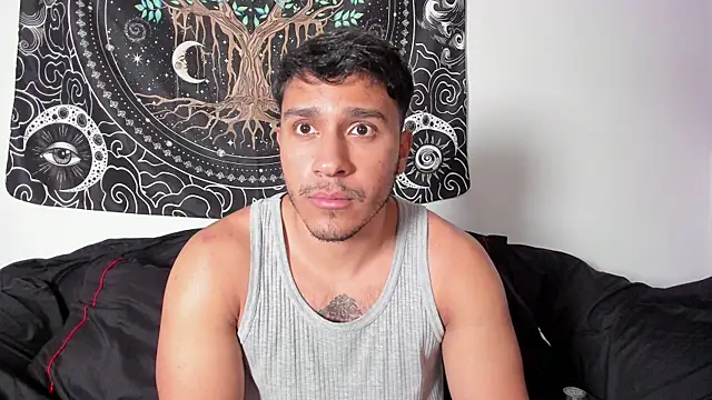 Snapshot of JayMarcos_ chatting on 10-23-25, 02:44 JayMarcos online show from 10-23-25, 02:44