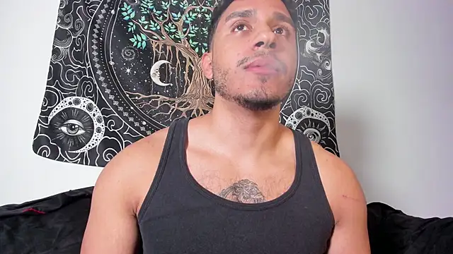 Snapshot of JayMarcos_ chatting on 10-28-25, 03:54 JayMarcos online show from 10-28-25, 03:54