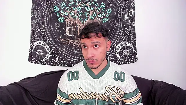 Snapshot of JayMarcos_ chatting on 10-30-25, 01:01 JayMarcos online show from 10-30-25, 01:01