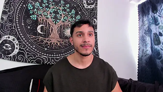 Snapshot of JayMarcos_ chatting on 11-04-25, 06:18 JayMarcos online show from 11-04-25, 06:18