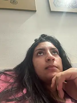 Snapshot of cloe_small chatting on 11-22-25, 01:04 cloe small online show from 11-22-25, 01:04