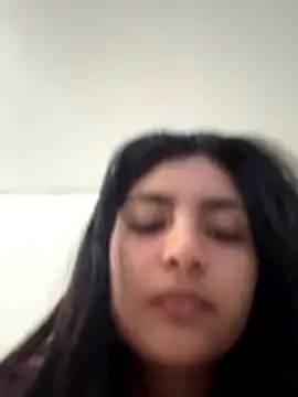 Snapshot of cloe_small chatting on 11-22-25, 08:41 cloe small online show from 11-22-25, 08:41