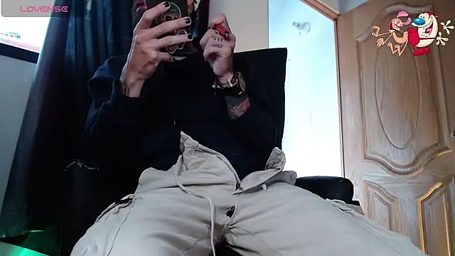 Snapshot of ren_stipee chatting on 02-11-25, 09:46 ren stipee online show from 02-11-25, 09:46