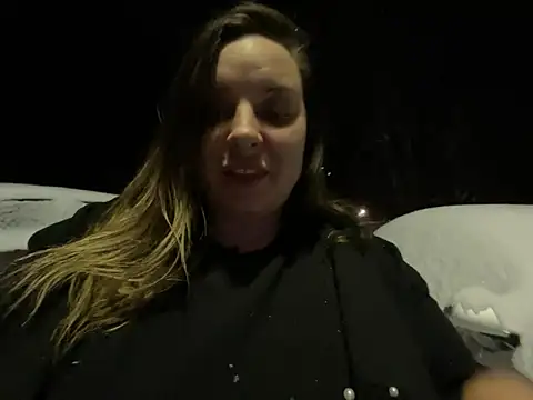 lairarose online show from 01-11-25, 04:06