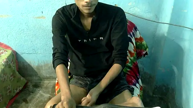 Alex Suman25 online show from 10-07-25, 07:33