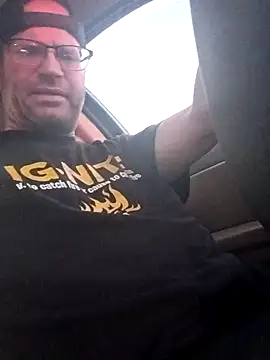 Snapshot of crazycam619 chatting on 12-05-25, 12:30 crazycam619 online show from 12-05-25, 12:30