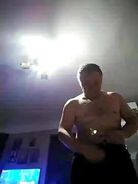 Grasul78 online show from 11-17-25, 04:13