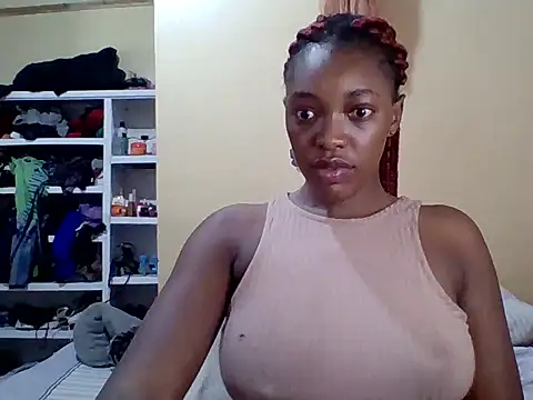 Zara Twilight online show from 12-04-25, 10:57