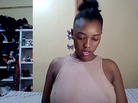 Zara Twilight online show from 01-18-26, 10:35