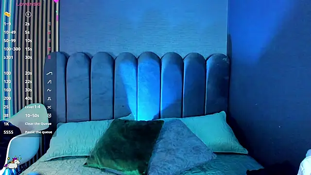 Nicolette ks  online show from 12-16-25, 03:55