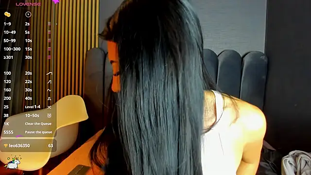 Snapshot of Nicolette_ks_ chatting on 02-11-26, 04:17 Nicolette ks online show from 02-11-26, 04:17