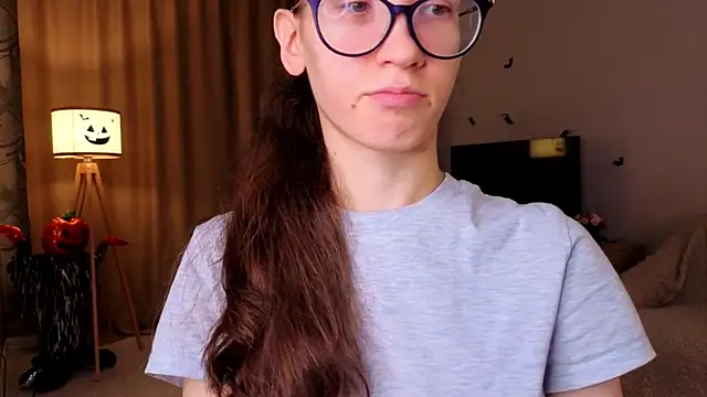 BettyBrowni online show from 11-08-25, 04:07