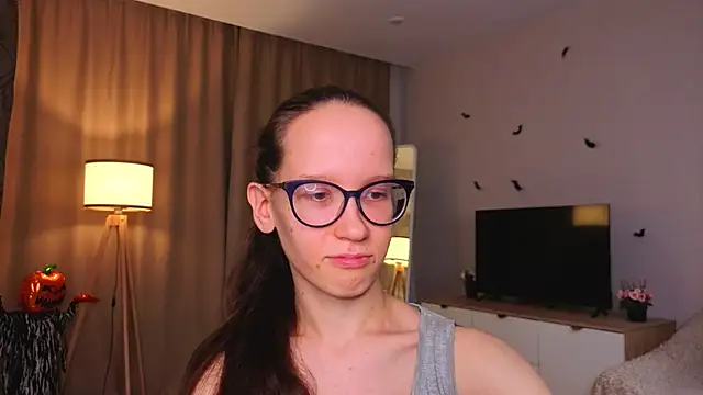 BettyBrowni online show from 11-22-25, 04:06