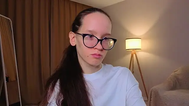 BettyBrowni online show from 01-11-26, 04:12