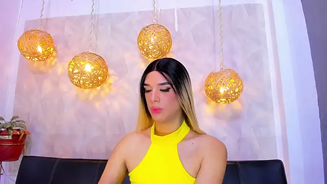 victoria aleia  online show from 12-14-24, 07:57