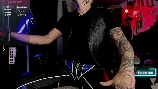 Snapshot of allanhurtss chatting on 11-20-25, 11:04 allanhurtss online show from 11-20-25, 11:04