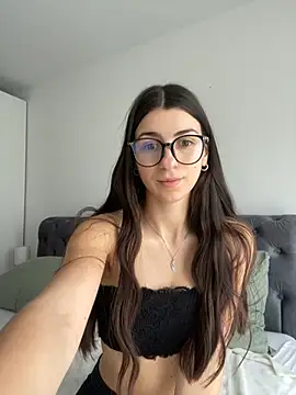 Wildberry  online show from 04-01-26, 02:58