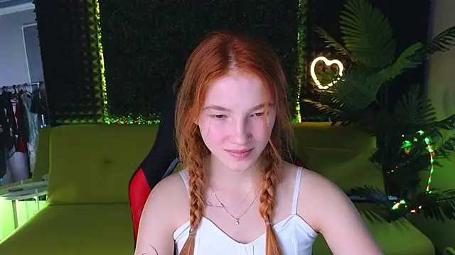Snapshot of erikabrian chatting on 12-12-24, 04:15 erikabrian online show from 12-12-24, 04:15