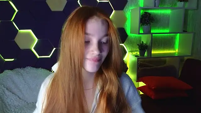 Snapshot of erikabrian chatting on 12-18-24, 01:15 erikabrian online show from 12-18-24, 01:15