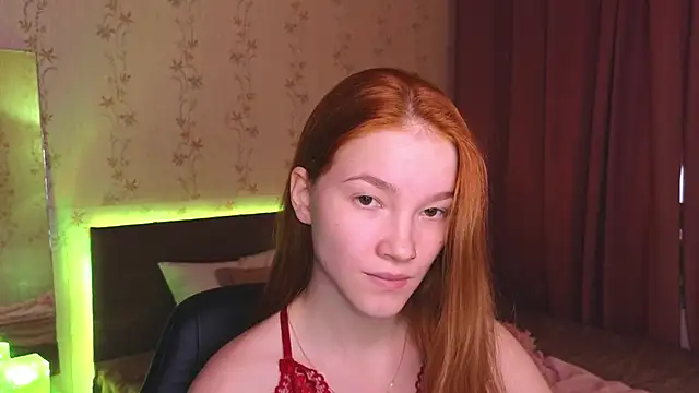 Snapshot of erikabrian chatting on 12-19-24, 04:13 erikabrian online show from 12-19-24, 04:13