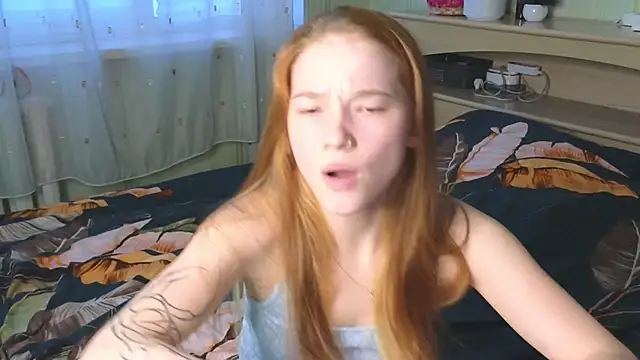 Snapshot of erikabrian chatting on 02-06-25, 11:10 erikabrian online show from 02-06-25, 11:10